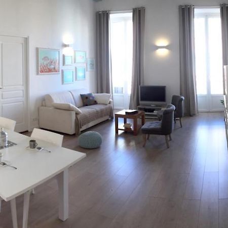 2 Bedrooms Appartement In Central Location On The Famous Place Massena Niza Exterior foto